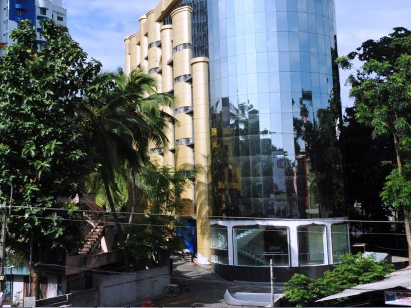 Pattom Royal Hotel Thiruvananthapuram Εξωτερικό φωτογραφία