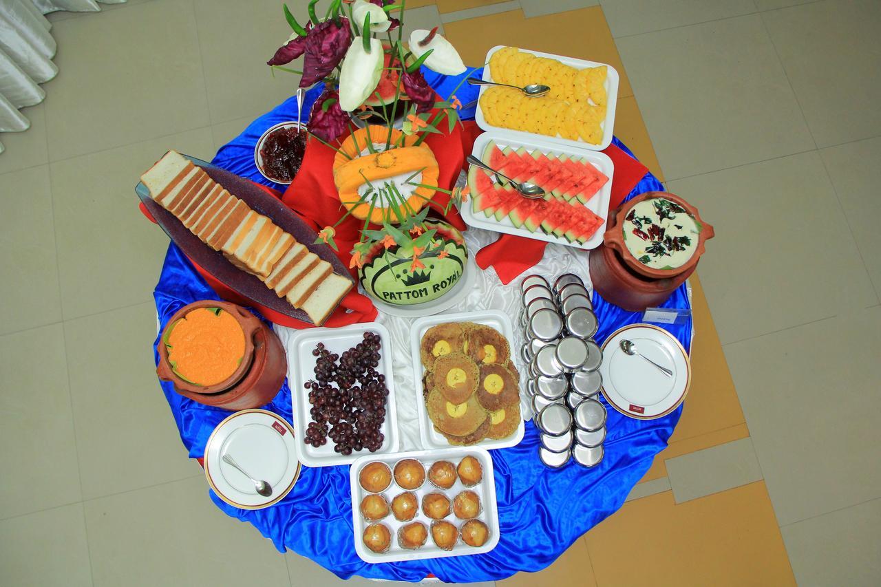 Pattom Royal Hotel Thiruvananthapuram Εξωτερικό φωτογραφία