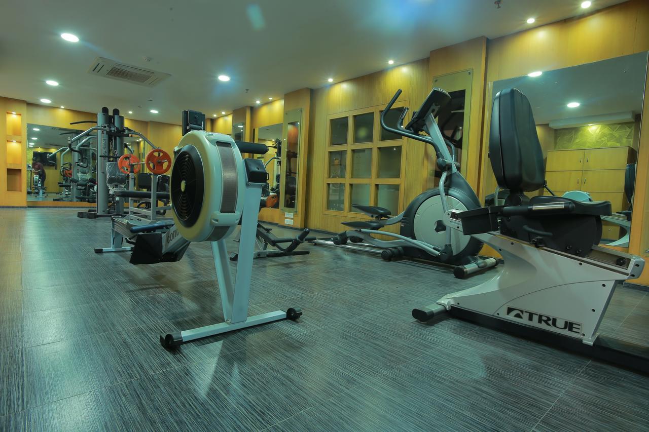 Pattom Royal Hotel Thiruvananthapuram Εξωτερικό φωτογραφία